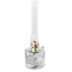 Kerosene lamp elvira big Transparent Von Strömshaga - Elegante Petroleumlampe aus geriffeltem Glas und Messingbrenner.