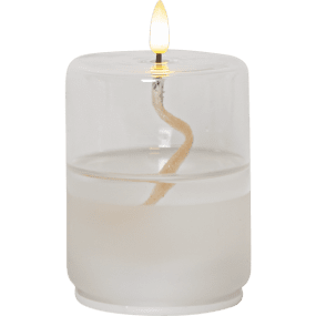 Laterne Flamme Float Transparent Von Star Trading - Flamme Float ist eine Kerze mit einem Glasbeh&auml;lter mit transparentem Wachs im Inneren, der das Gef&uuml;hl einer &Ouml;lkerze vermittelt, bei der der Docht schwimmt.