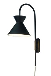 Coni 54cm Schwarz wandlampe Von Aneta Lighting - Coni sorgt für angenehmes und dekoratives Licht neben dem Sofa, im Flur oder über der Küchentheke.