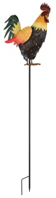 Rooster Mehrfarbig solarleuchte Von Globo Lighting - Den fungerar b&aring;de som en dekorativ detalj och en st&auml;mningsfull ljusk&auml;lla som ger din utomhusmilj&ouml; en hemtrevlig och lantlig karakt&auml;r.