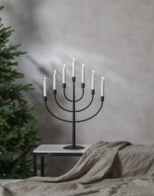 Titus Schwarz Von Star Trading - Verbreitet ein sch&ouml;nes Licht und sorgt f&uuml;r weihnachtliche Atmosph&auml;re.