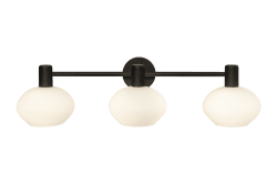 Elba 63cm Schwarz badezimmerlampe Von Aneta Lighting - Diese Wandleuchte aus schwarz lackiertem Metall verfügt über ein elegantes Design mit drei formschönen, opalweißen Glasschirmen, die ein weiches und angenehmes Licht erzeugen.