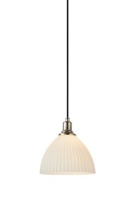 Ro Ø18 Weiß fensterlampe Von Markslöjd - Die Leuchte wird mit einem 3,5 m langen, schwarzen Textilkabel, einem Netzschalter und einem Netzstecker geliefert.