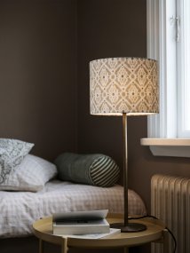 Base 58cm Messing/Braun Von PR Home - Die Leuchte wird mit einem 2 m langen Textilkabel, einem Netzschalter und einem Netzstecker geliefert.