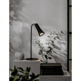 Functional 38cm Schwarz tragbare Von Star Trading - Die Lampe verfügt über eine Touch-Funktion zum Einstellen der Helligkeit und Auswählen der LED-Farbe: Kaltweiß, Warmweiß oder Tageslicht.