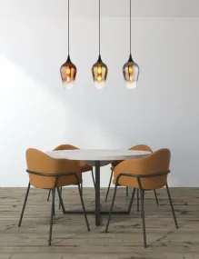 Lavus 83cm Schwarz hängelampe Von Globo Lighting - Lavus &auml;r en elegant taklampa med tre dekorativa glaskupor i koppar-, guld- och kromfinish, vilket ger lampan en modern och stilfull karakt&auml;r.