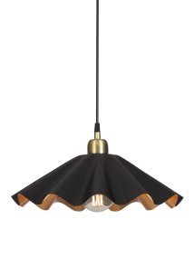 Aira Ø50 Schwarz Von PR Home - Die Deckenleuchte Aira besticht durch ihre mattschwarze Oberfl&auml;che und die messingfarbene Innenseite.