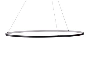 Rödäng Ø100 Schwarz hängelampe Von Venture Design - Mit einem schwarzen Aluminiumrahmen und LED-Leuchten, die f&uuml;r ein angenehmes Licht sorgen, haben Sie eine perfekte Lampe zum Aufh&auml;ngen &uuml;ber dem Esstisch.