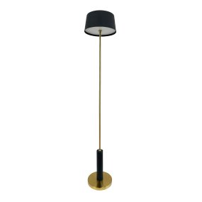 Yoyo LED 125cm Messing tragbare Von Dyberg Larsen - Med en bas och stomme i m&auml;ssings, kombinerat med en sk&auml;rm i borstad svart metall, blir Yoyo en elegant inredningsdetalj.