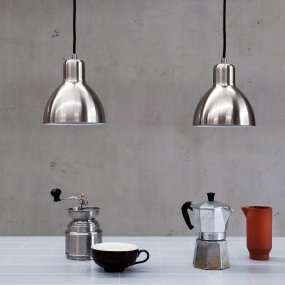 Skagen Ø16 Gebürsteter Stahl hängelampe Von Dyberg Larsen - Durch die helle und minimalistische weiße Farbe ist es in jedem Raum einsetzbar.