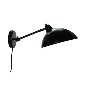 Futura 43cm Schwarz wandlampe Von Dyberg Larsen - Es besteht aus Metall mit einer schwarzen Außenseite und einer weißen Innenseite und erzeugt einen minimalistischen Look.