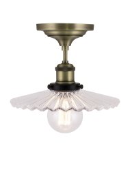 Cobbler Ø25 Transparent deckenleuchte Von Globen Lighting - Cobbler ist eine Neuinterpretation der klassischen Cobbler-Lampe, die sich perfekt in verschiedene Einrichtungsstile einfügt.