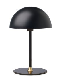 Boogie 25cm Mattschwarz tischlampe Von Halo Design - Die mattschwarze Farbe in Kombination mit den Messingdetails verleiht dem Raum Eleganz.
