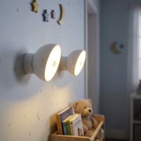 Eidani 2er-Pack Weiß kinderlampe Von Eglo - Die Lampe verfügt über einen integrierten Bewegungssensor und einen Ein-/Ausschalter mit drei Positionen: EIN, AUS und AUTO.