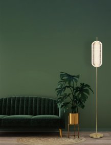 Capsule Messing stehlampe Von Searchlight - Capsule ist eine elegante und moderne Stehleuchte mit Details aus satiniertem Messing und einem Schirm aus Acrylglas, der ein weiches und angenehmes Licht verbreitet.