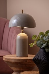 Querido 40cm Grau tischlampe Von Leitmotiv - Gefertigt aus Metall mit glänzend grauer Oberfläche und goldfarbenen Details, ist sie eine stilvolle Bereicherung für Ihr Zuhause.