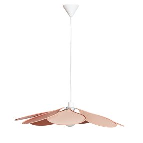 Magnolia Ø80 Rosa hängelampe Von Cottex - Die Lampe besteht aus einem Metallrahmen und sanft geschwungenen, mit rosa Stoff bezogenen Bl&auml;ttern, die eine sch&ouml;ne und luftige Silhouette erzeugen.