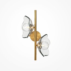 Miracle 2 Messing wandlampe Von Maytoni - Die Lampe hat eine weiche und organische Form, die zu einem spektakulären Lichteffekt beiträgt.