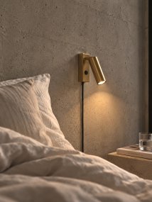 Pipeline leselampe Von Herstal - Die Leuchte spendet ein angenehmes und gerichtetes Licht und eignet sich daher perfekt als Nachttischlampe oder zur funktionalen Beleuchtung anderer Wohnbereiche.
