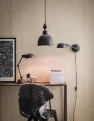 Cleveland Ø23 Grau hängelampe Von PR Home - Cleveland hat ein industrielles Design und ist aus Metall gefertigt.