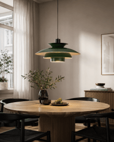 Stealth 2 Ø50 Grün hängelampe Von Nordic Lighting - Sie eignet sich perfekt &uuml;ber dem Esstisch oder im Wohnzimmer und vereint Funktion und Stil auf ideale Weise.