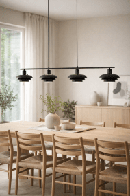 Stealth 120cm Schwarz hängelampe Von Nordic Lighting - Die Leuchte wird mit zwei Sets an Details geliefert &ndash; Kn&ouml;pfen und Ringen in Messingoptik und Schwarz &ndash; sodass Sie ganz einfach die Optik w&auml;hlen k&ouml;nnen, die am besten zu Ihrer Einrichtung passt.