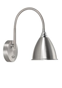 Smögen Nickel leselampe Von Armaturhantverk - Durch die matte Oberfläche und das stilvolle Design fügt sich die Lampe in moderne und klassische Umgebungen ein.