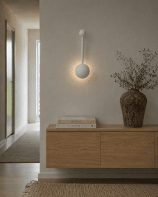 Alba long LED 30cm Weiß Von Lampan - F&uuml;r eine stilvolle und funktionale Beleuchtung, die Qualit&auml;t und Design vereint, ist diese Wandleuchte eine ausgezeichnete Wahl.