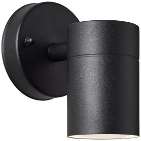 Jandy Schwarz außenlampe Von Brilliant - Die Leuchte strahlt nach unten auf die Wand und eignet sich perfekt f&uuml;r den Einsatz im Eingangsbereich, auf der Terrasse oder entlang der Fassade.