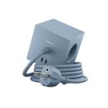 Square 1 with 30W Dual USBC & Magnetic base, 3m Blau Von Avolt - Steckdosenleiste von Avolt im stylischen Design mit langem PVC-Kabel, einem Würfel aus recyceltem Kunststoff und einer Magnetplatte an der Unterseite zum Aufhängen an der Wand.