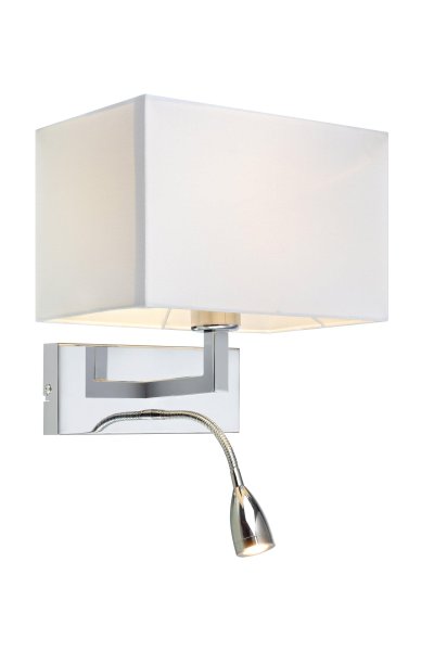 Savoy Chrom leselampe Von Markslöjd - Der rechteckige Schirm sorgt in Kombination mit der flexiblen LED-Lampe der 3W sowohl für stimmungsvolles Leuchten als auch für praktisches Licht zum Lesen.