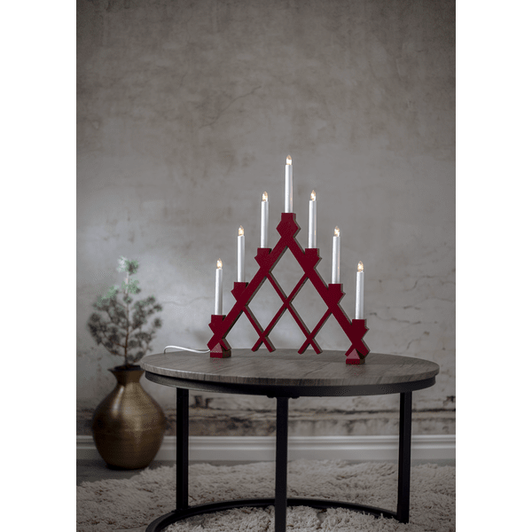Rut ROT Von Star Trading - Das sch&ouml;ne Schachbrettmuster des Kerzenst&auml;nders ist ein Blickfang.