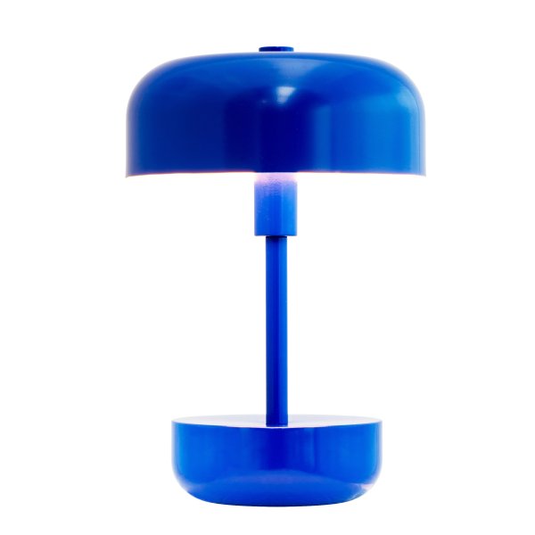 Haipot 25cm Blau tragbare Von Dyberg Larsen - Die offene Gestaltung des Lampenschirms sorgt für eine schöne Lichtreflexion, die die Farbe des Sockels hervorhebt und bei Einbruch der Dunkelheit erzeugt die Lampe ein stimmungsvolles Lichtspiel.