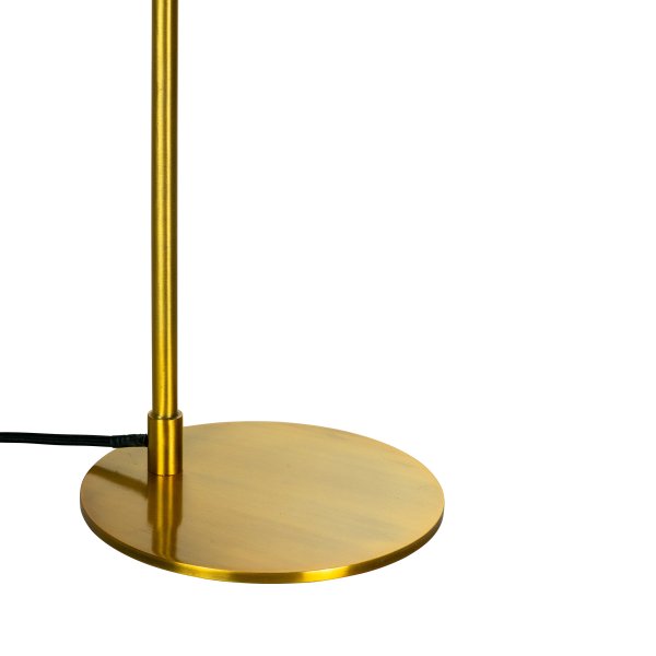 Futura 55cm Messing tischlampe Von Dyberg Larsen - Um die perfekte Atmosphäre zu schaffen, lässt sich der Lampenschirm sowohl neigen als auch drehen.