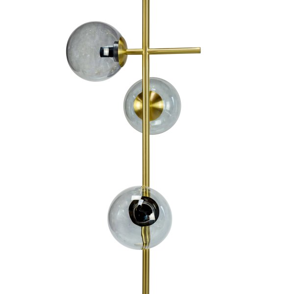 Como Messing stehlampe Von Dyberg Larsen - Die Rauchglasschirme verleihen der Lampe einen einzigartigen Charakter und Sie können mit verschiedenen Lichtquellen experimentieren, um einen persönlichen Ausdruck zu schaffen.