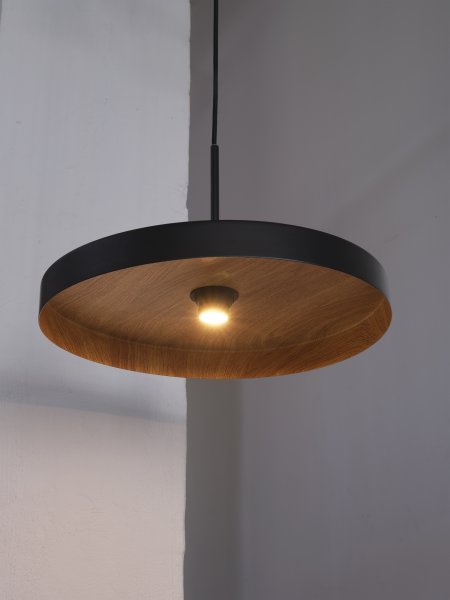 Zoombild von Plate Wood Ø40 Schwarz hängelampe Von Osram - die f&uuml;r eine angenehme und warme Lichtverteilung im Raum sorgt.