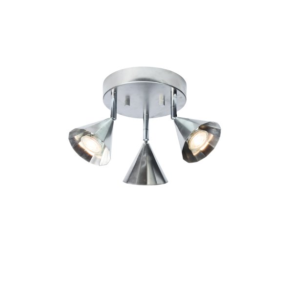 Rain 3 Silber spotlight Von CO Bankeryd - Rain ist eine vielseitige Deckenleuchte, die eine hervorragende Allgemeinbeleuchtung bietet und sich perfekt f&uuml;r Flur, Wohnzimmer, K&uuml;che oder Schlafzimmer eignet.