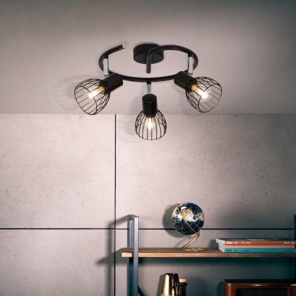 Blacky 3 Schwarz spotlight Von Brilliant - Perfekt f&uuml;r den Einsatz allein oder in Kombination mit mehreren Strahlern, um eine dynamische Beleuchtung im Zuhause zu schaffen.