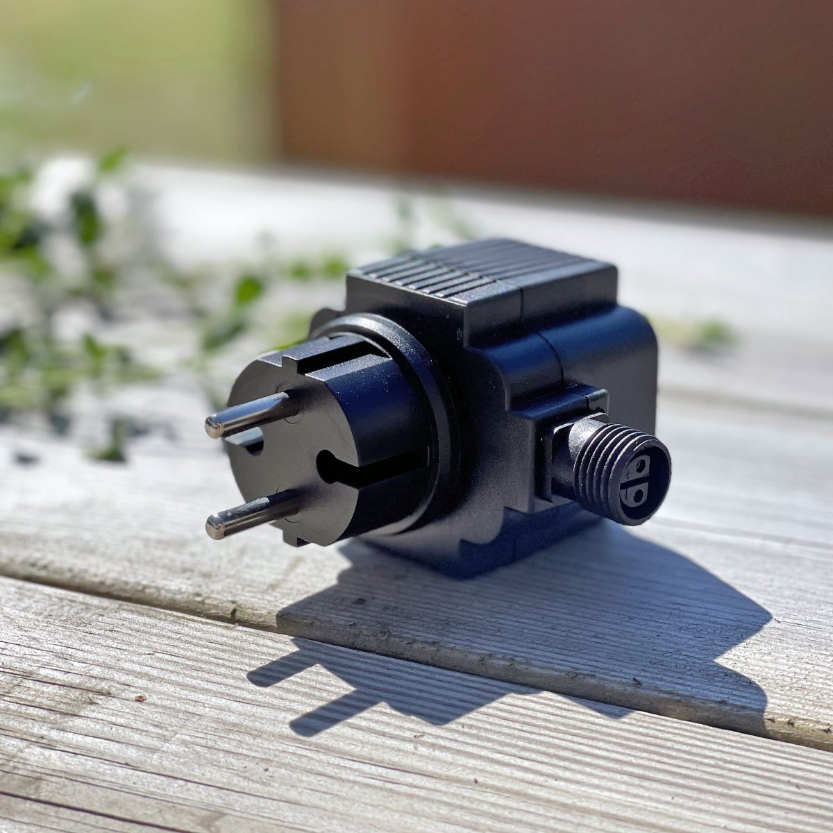 Transformator 21w Schwarz Von Lightson - Fügen Sie einen Lichtsensor hinzu, der das Licht automatisch einschaltet.