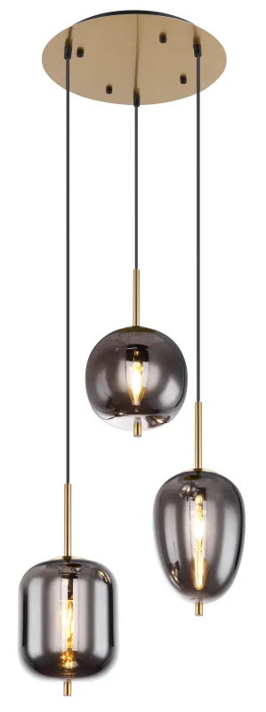 Blacky Ø46 Messing hängelampe Von Globo Lighting - Den best&aring;r av en rund m&auml;ssingsf&auml;rgad metallplatta, fr&aring;n vilken tre svarta kablar med r&ouml;kf&auml;rgade glasglober i olika former h&auml;nger.