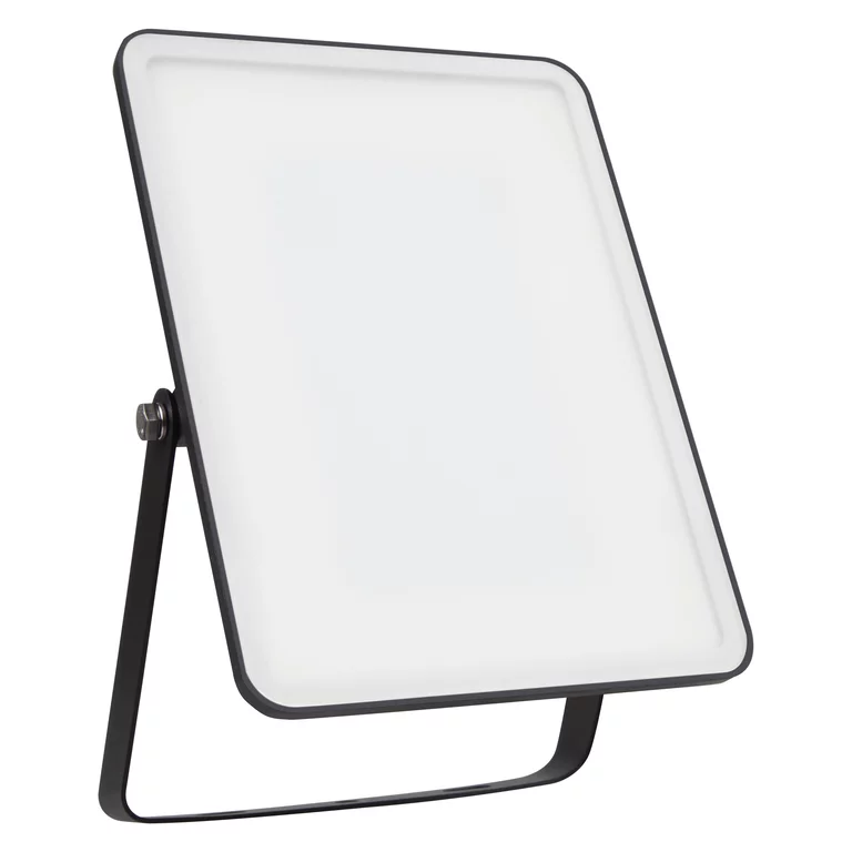 Floodlight Essential 50W Schwarz außenlampe Von Ledvance - Der weiß satinierte Diffusor sorgt für ein homogenes und blendfreies Licht und erzeugt so eine angenehme Beleuchtung ohne scharfe Schatten.