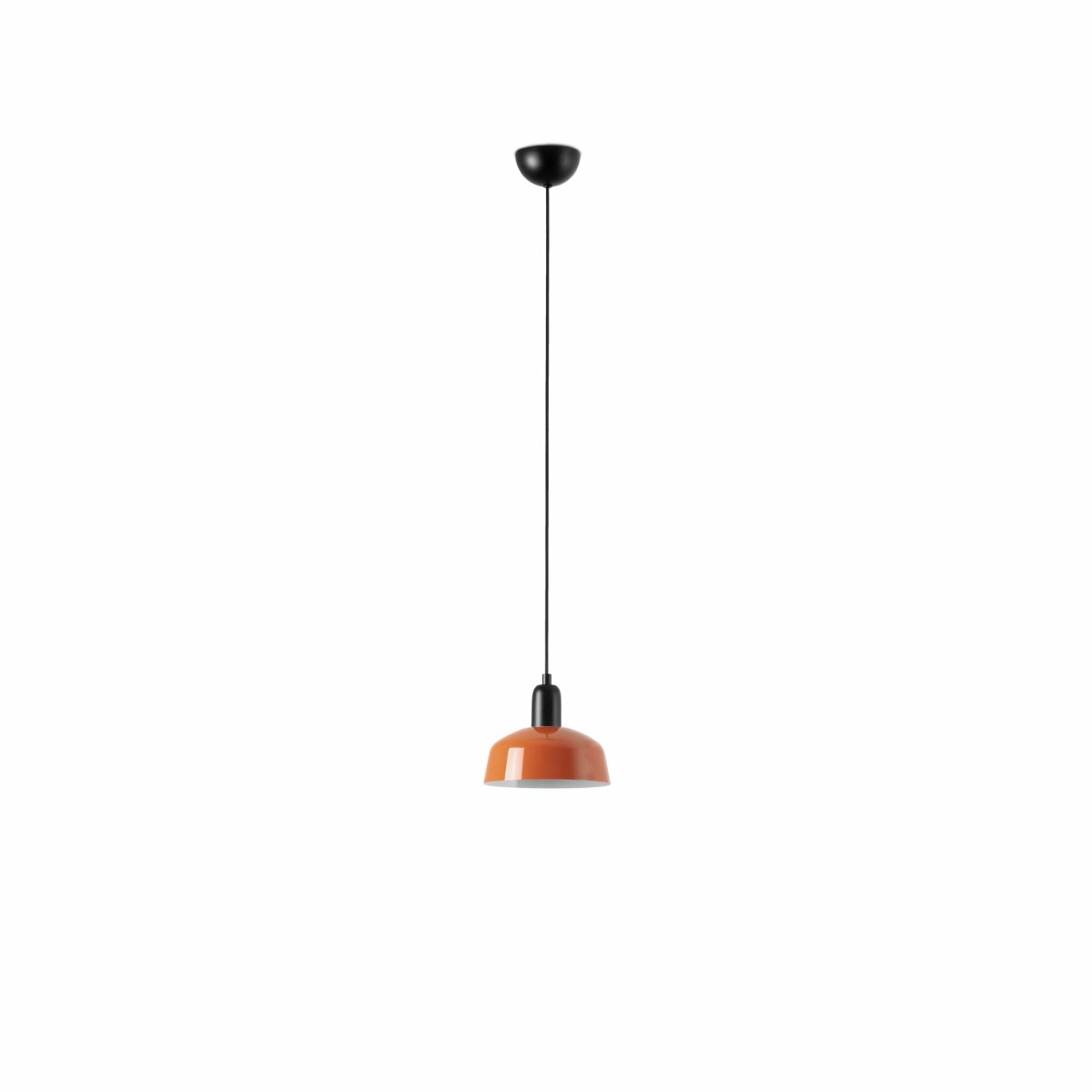 Tatawin Ø18 Rot-Orange hängelampe Von Faro Barcelona - Mit ihrer einzigartigen Silhouette und ihrem architektonischen Ausdruck wird Tatawin zu einer stilvollen und charakteristischen Beleuchtung f&uuml;r private und &ouml;ffentliche R&auml;ume.