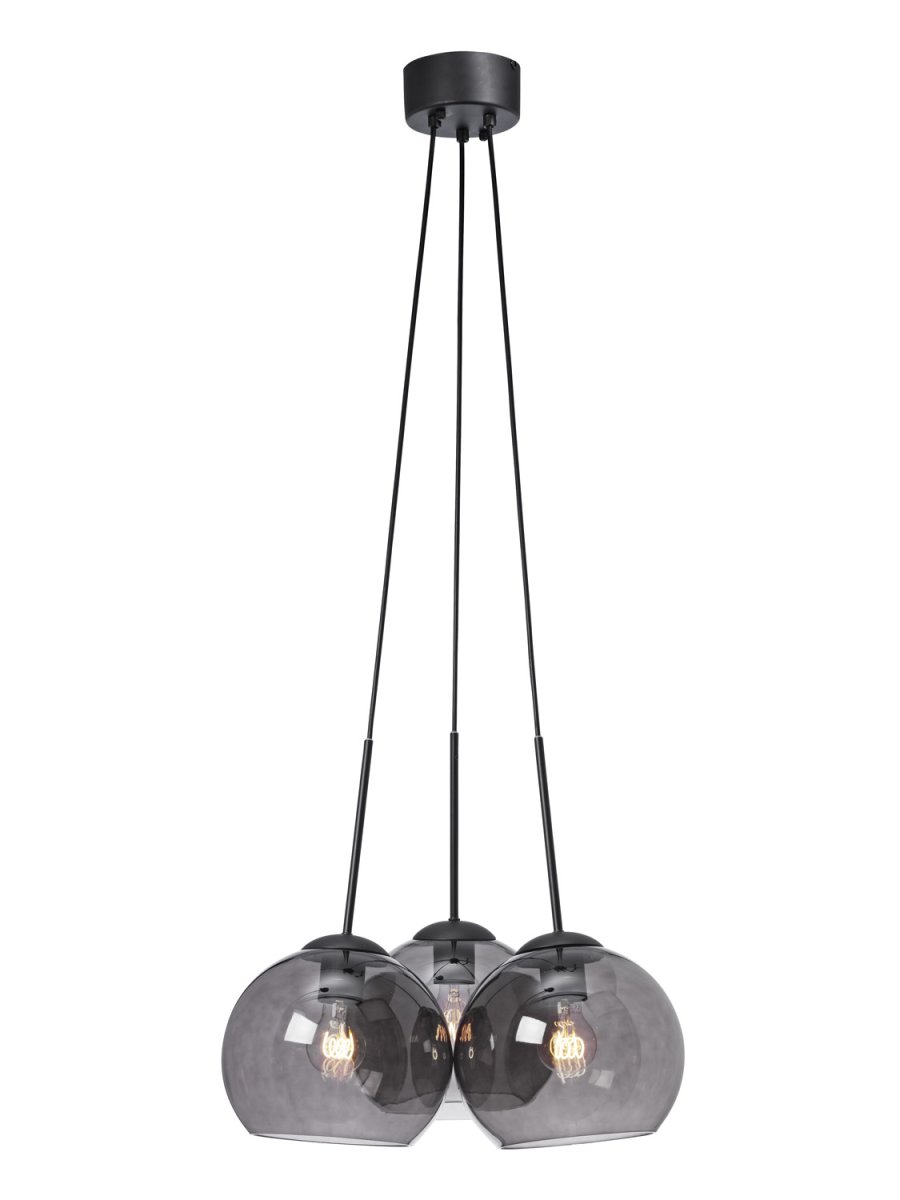 Salle Ø45 Rauchfarben hängelampe Von Cottex - Die Lampe besteht aus drei rauchfarbenen Glaskugeln, von denen eine an einer schwarzen Deckenlampe h&auml;ngt und ein stilvolles und industrielles Gef&uuml;hl vermittelt.