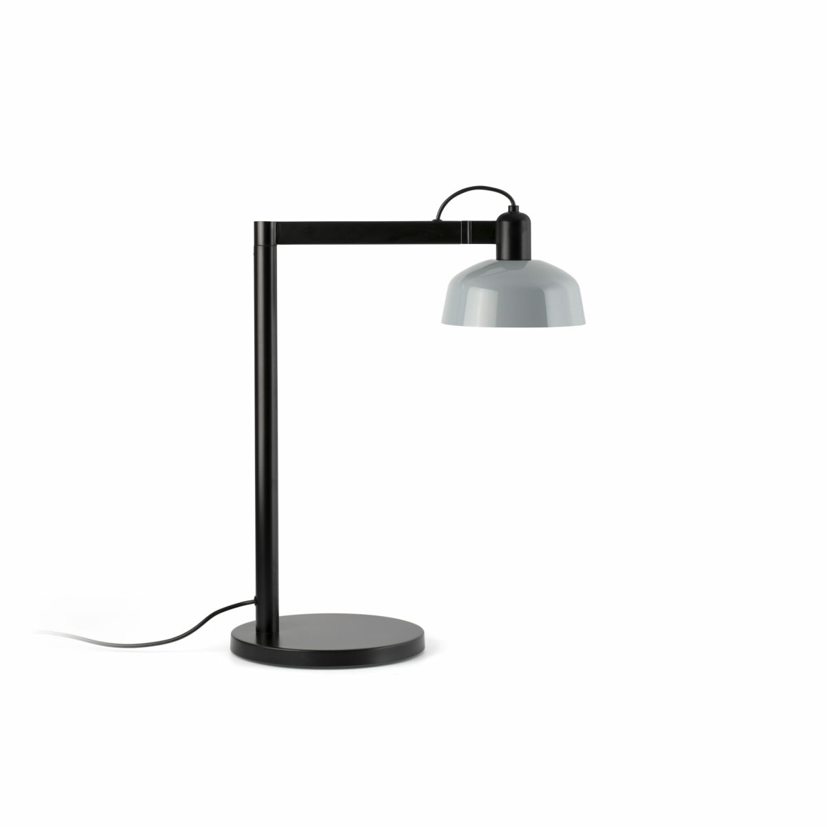 Tatawin 58cm Graublau schreibtischlampe Von Faro Barcelona - Mit ihrer architektonischen Silhouette und den klaren Kontrasten wird Tatawin zu einem dekorativen Lichtpunkt mit Stil und Geschichte.