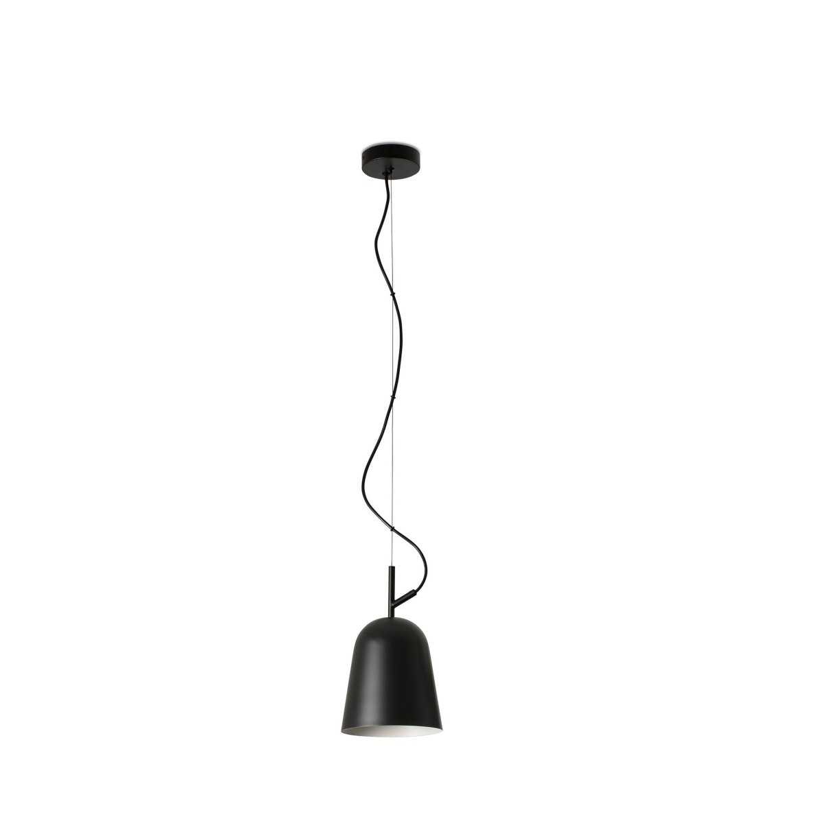 Studio Ø16 Schwarz hängelampe Von Faro Barcelona - Studio passt sowohl in moderne Wohnr&auml;ume als auch in designorientierte B&uuml;ros &ndash; perfekt, wenn Sie Funktion und &Auml;sthetik verbinden m&ouml;chten.