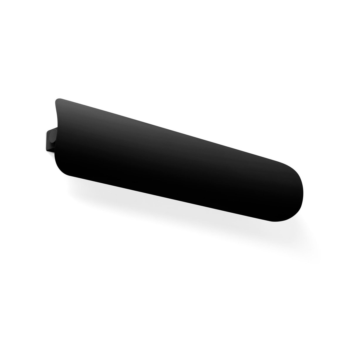 Novo 50cm Schwarz wandlampe Von Faro Barcelona - Die Leuchte besteht aus Metall und kann sowohl vertikal als auch horizontal montiert werden, wodurch sie flexibel an unterschiedliche R&auml;ume und Bed&uuml;rfnisse angepasst werden kann.