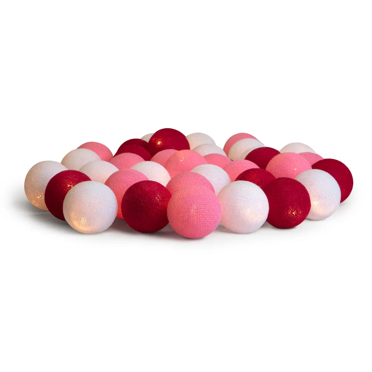 Irislights Flamingo 20-lights Rosa Von Irislights - Die wundersch&ouml;ne Flamingo-Lichterkette stammt vom schwedischen Hersteller Irislights und ist eine farbenfrohe Deko-Beleuchtung mit handgefertigten Kugeln aus Baumwolle und Polyester.