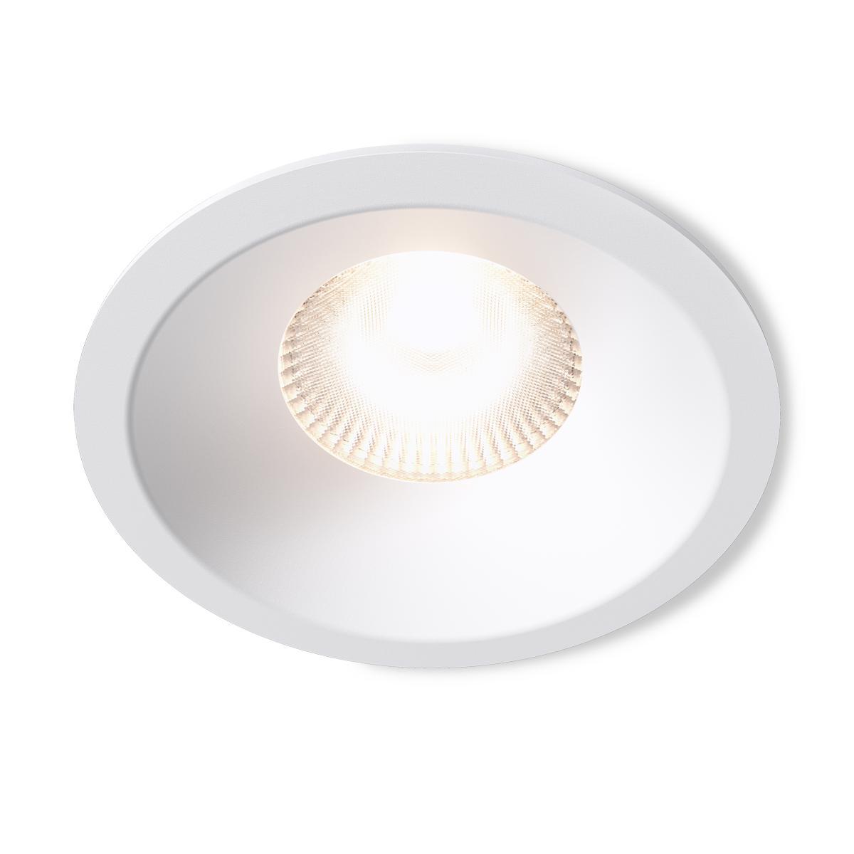 Downlight DWN-02 6P Weiß Von Plejd - DWN-02 hat eine einstellbare Farbtemperatur und kann auf eine feste Temperatur eingestellt oder auf Warmwei&szlig; gedimmt werden.