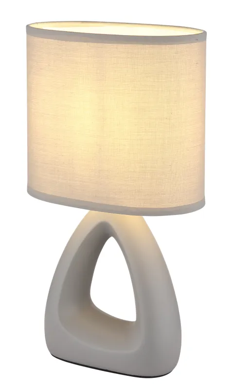 Triangle 30cm Grau tischlampe Von Globo Lighting - Den triangelformade basen med ett stilrent utskuret h&aring;l ger ett modernt intryck, medan den ovala textilsk&auml;rmen i gr&aring; f&auml;rg sprider ett behagligt och j&auml;mnt ljus.