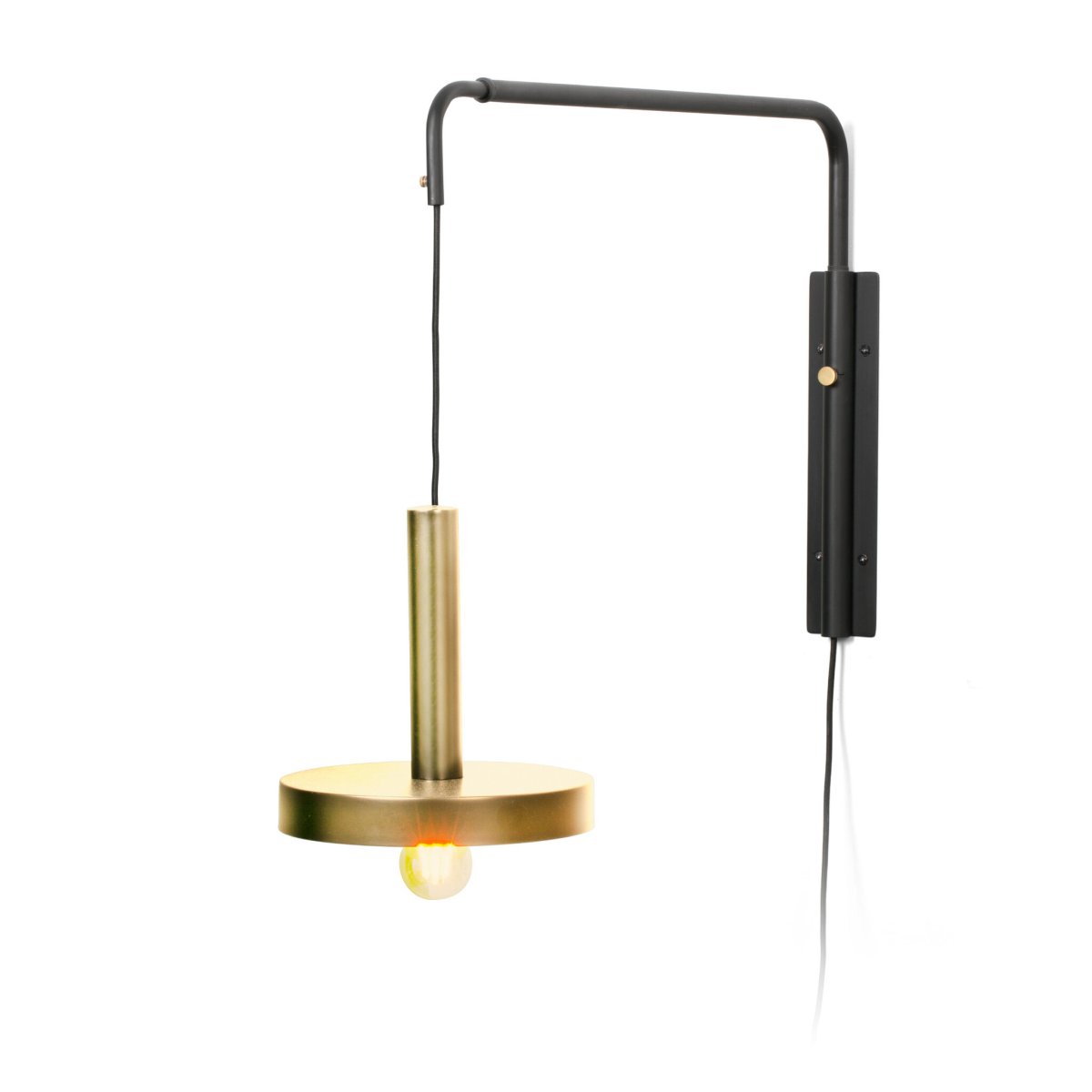 Whizz 70cm Gold wandlampe Von Faro Barcelona - Whizz ist eine Designserie von Christoph Friedrich Wagner, die moderne &Auml;sthetik mit exklusiver Materialauswahl verbindet.